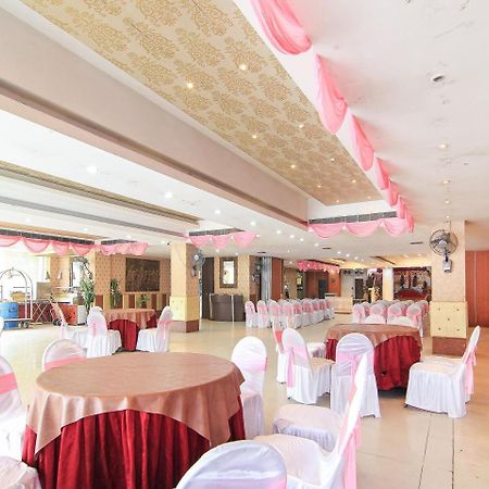 Oyo 3683 De Global Park Otel Hasanganj Dış mekan fotoğraf