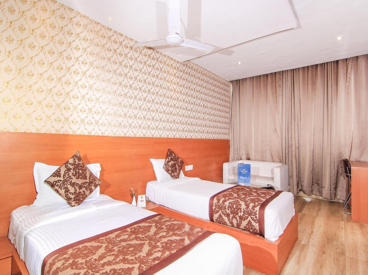 Oyo 3683 De Global Park Otel Hasanganj Dış mekan fotoğraf