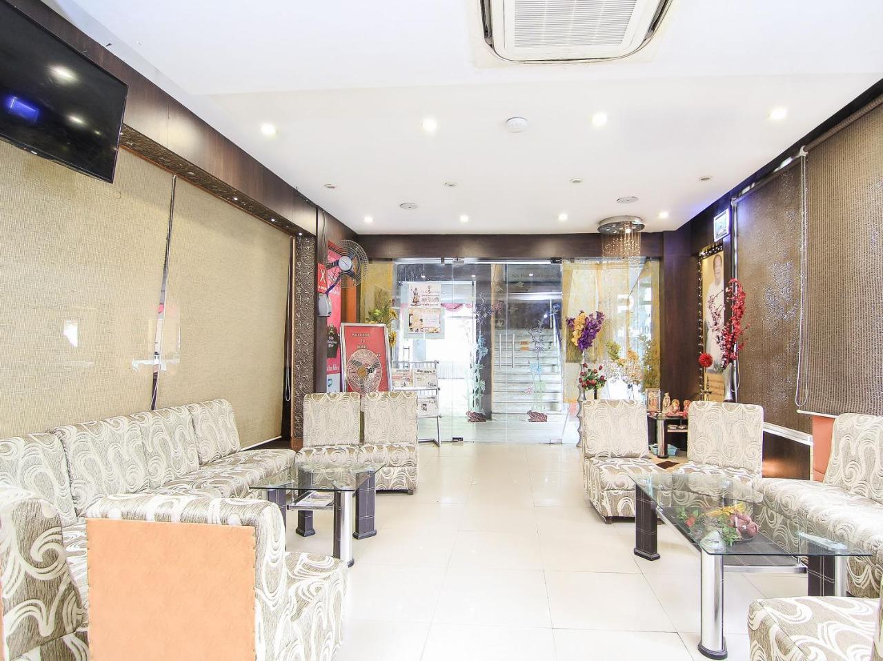 Oyo 3683 De Global Park Otel Hasanganj Dış mekan fotoğraf