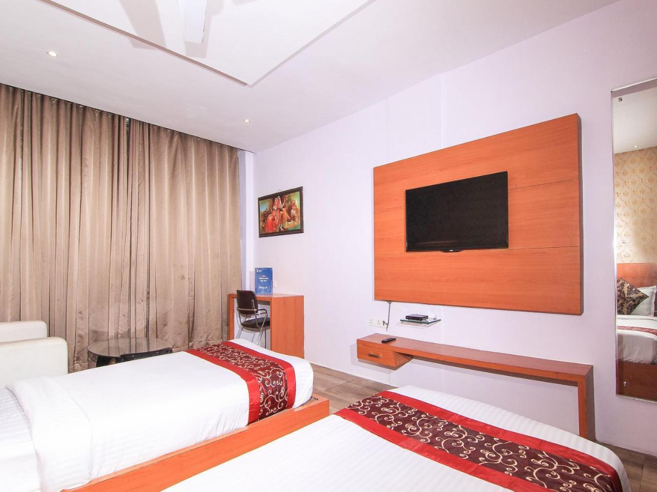 Oyo 3683 De Global Park Otel Hasanganj Dış mekan fotoğraf