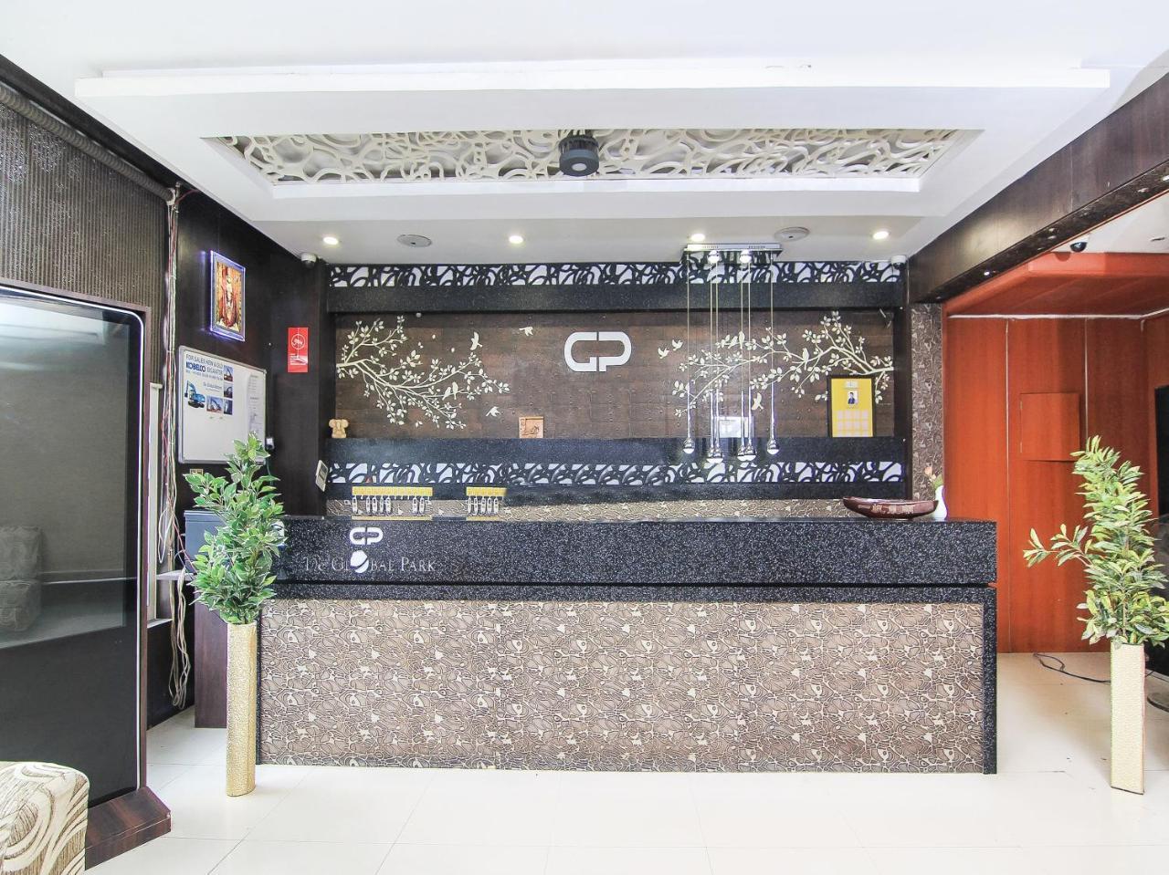 Oyo 3683 De Global Park Otel Hasanganj Dış mekan fotoğraf